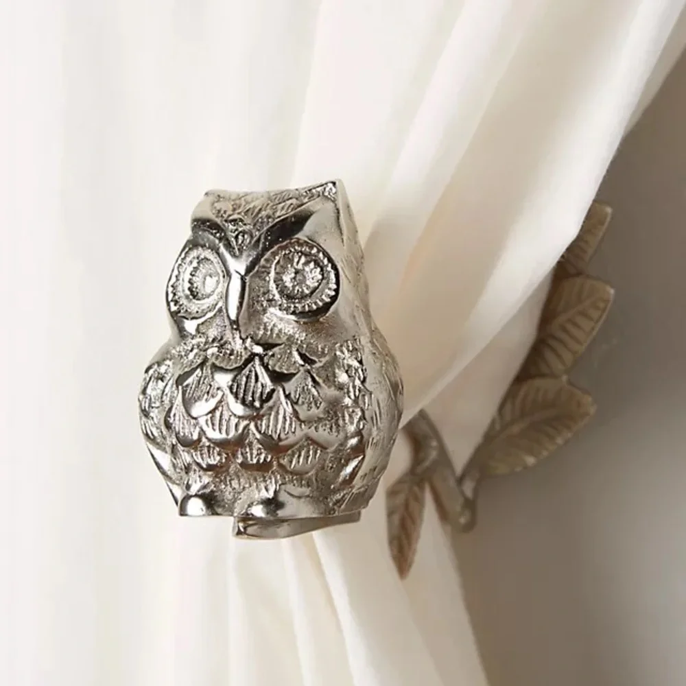 Anthropologie Wise Owl Curtain Tie Back New 1 Piece needs 2 screws  Silver Owl